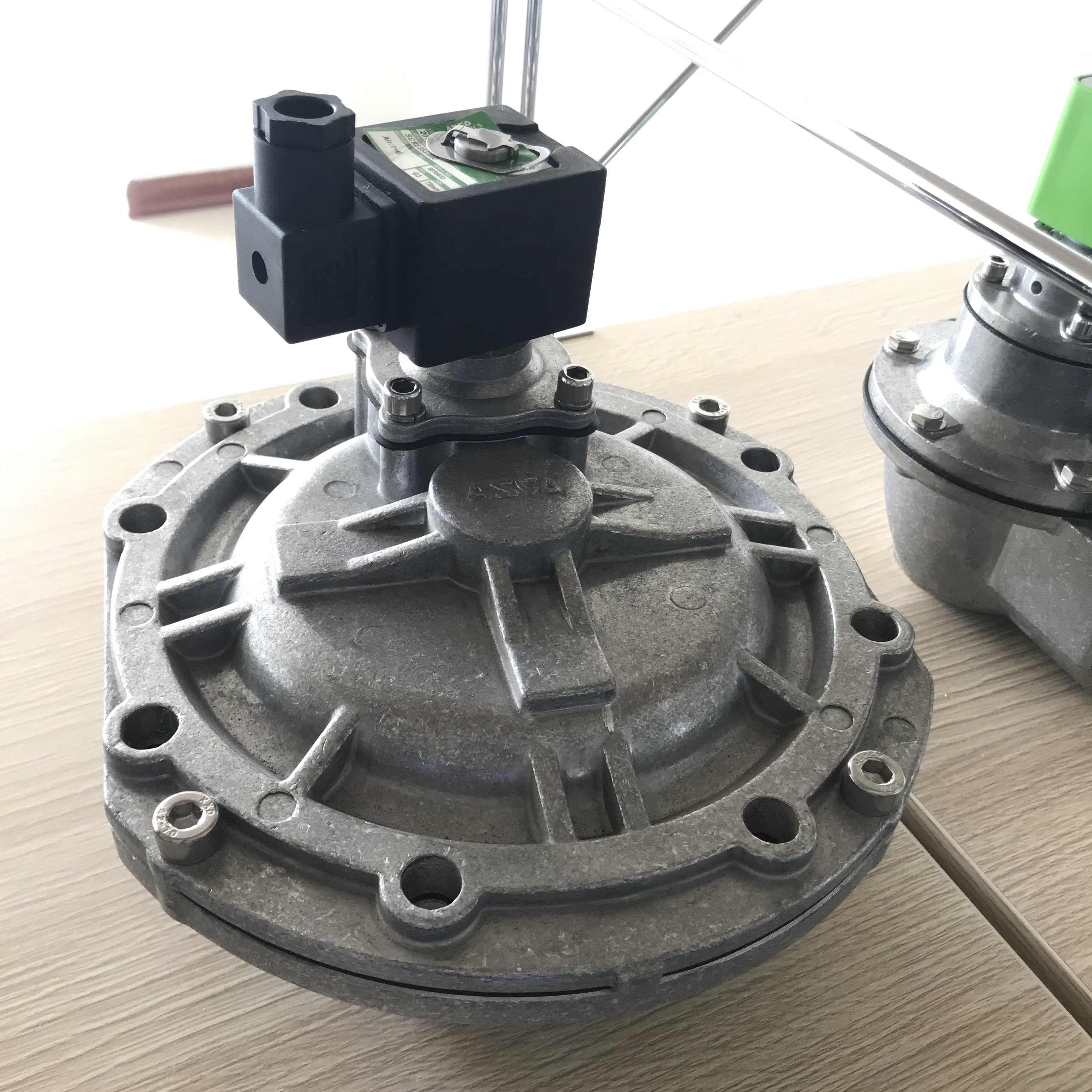 Cheapest Factory Mac Pulse Valve - Straight-through aluminum alloy internal thread right-angle exhaust injection valve dust collector equipment – Xintian